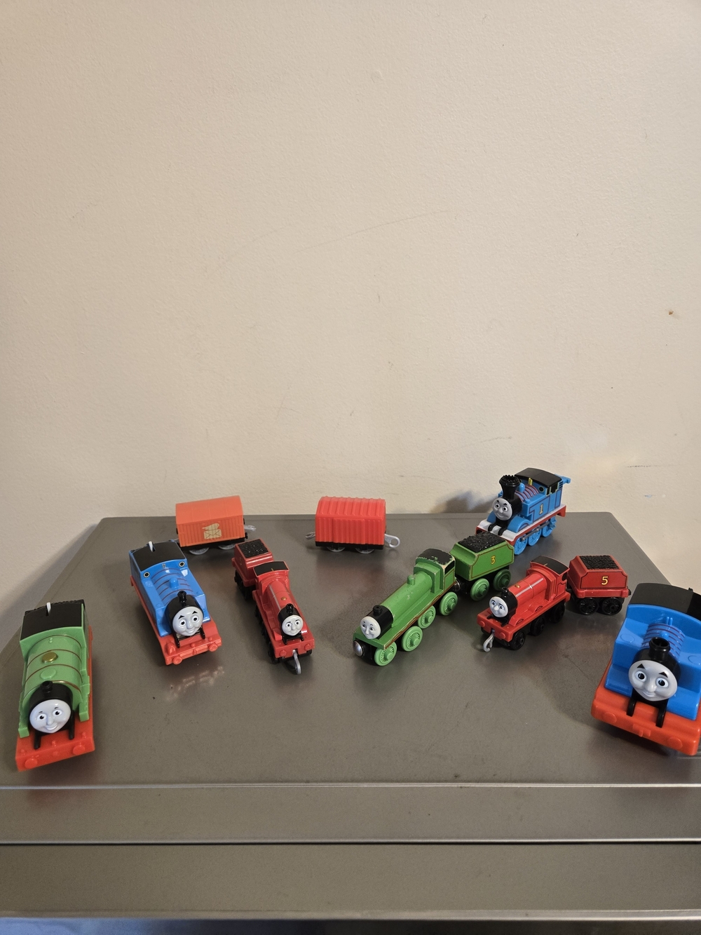 Vintage Thomas & Friends Toy Train Lot (6 Engines + 2 Cargo Cars) and Whistle